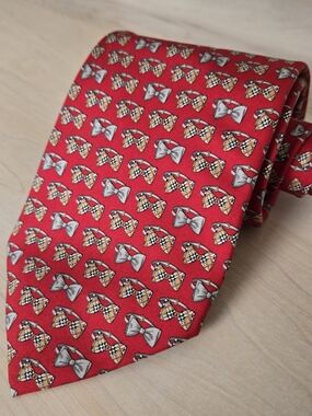 Burberry Red Silk Tie with Bow-Tie Motif